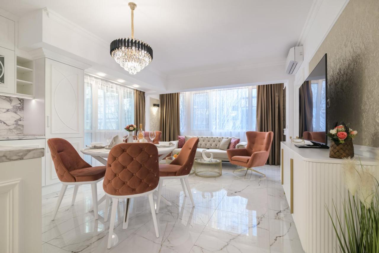 Лукс На Море Luxury Apartment In Downtown With Garage Varna Eksteriør billede