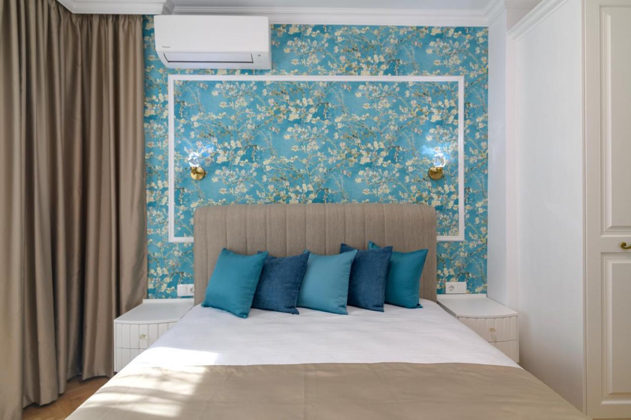 Лукс На Море Luxury Apartment In Downtown With Garage Varna Eksteriør billede