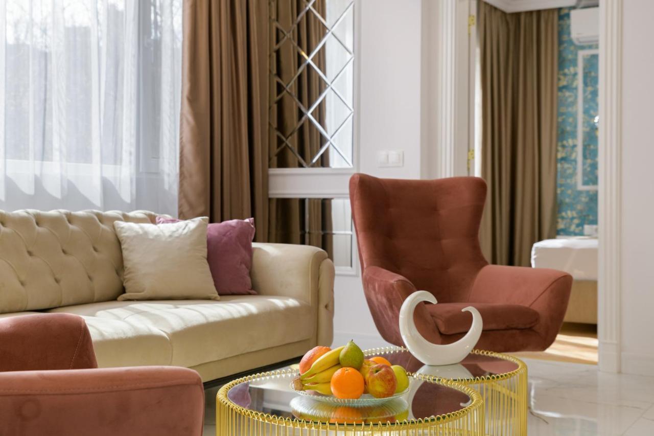 Лукс На Море Luxury Apartment In Downtown With Garage Varna Eksteriør billede