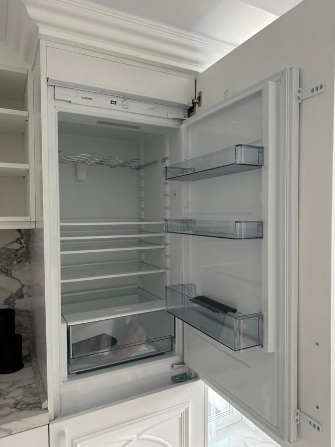 Лукс На Море Luxury Apartment In Downtown With Garage Varna Eksteriør billede